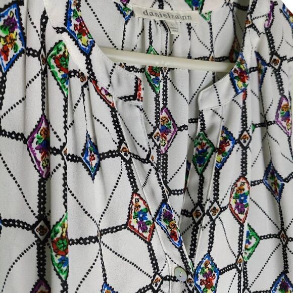 Daniel Rainn Boho Print Short Sleeve Button Down Blouse - Picture 3 of 10